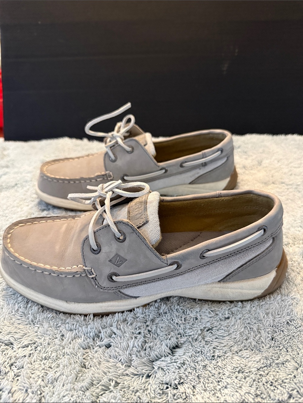 Sperry Women’s Gray Leather Boat Shoes - Picture 3 of 9
